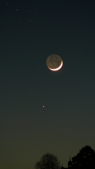 Księżyc, Merkury i M45